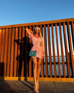 Tugce Ozbudak feet photo thumbnail