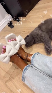 Tugce Ozbudak feet photo thumbnail