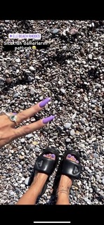 Tugce Ozbudak feet photo thumbnail