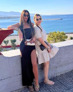 Tugce Ozbudak feet photo thumbnail