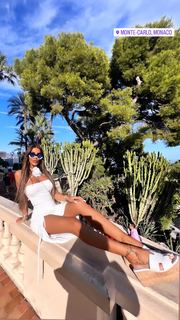 Tugce Ozbudak feet photo thumbnail