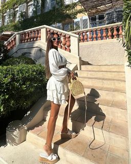 Tugce Ozbudak feet photo thumbnail