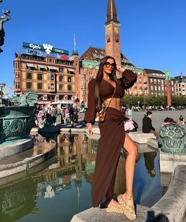 Tugce Ozbudak feet photo thumbnail