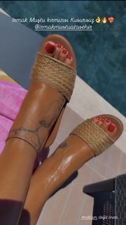 Tugce Ozbudak feet photo 1