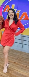 Tula Rodríguez feet photo 18