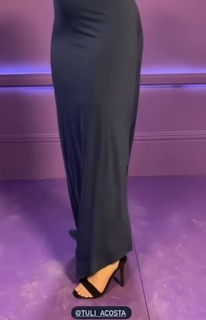 Tuli Acosta feet photo 3