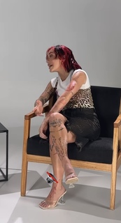 Tuli Acosta feet photo 16