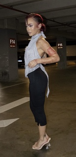 Tuli Acosta feet photo 10