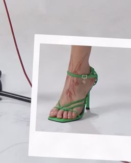 Tuli Acosta feet photo 17