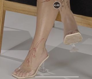 Tuli Acosta feet photo 8
