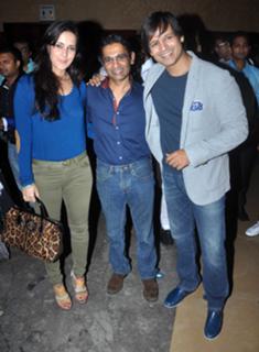 Tulip Joshi feet photo 19