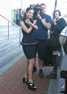 Tulisa feet photo thumbnail