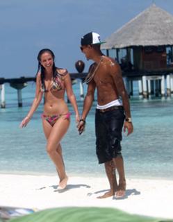 Tulisa feet photo thumbnail