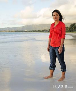 Tulsi Gabbard feet photo thumbnail