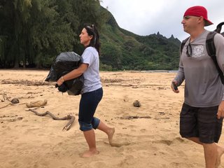 Tulsi Gabbard feet photo thumbnail