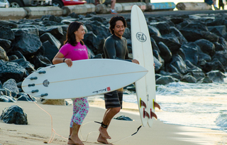 Tulsi Gabbard feet photo thumbnail