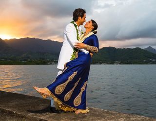 Tulsi Gabbard feet photo thumbnail