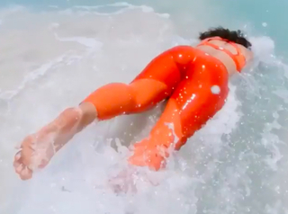 Tulsi Gabbard feet photo thumbnail