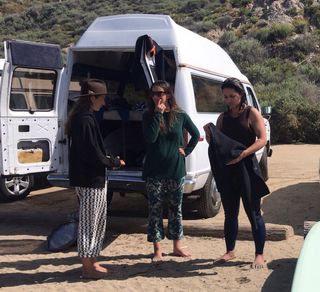 Tulsi Gabbard feet photo thumbnail
