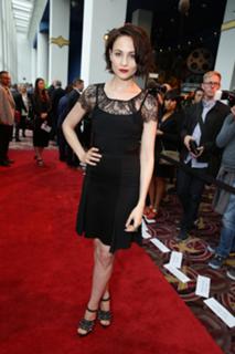 Tuppence Middleton feet photo thumbnail