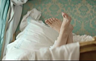 Tuppence Middleton feet photo thumbnail