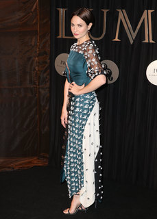 Tuppence Middleton feet photo thumbnail