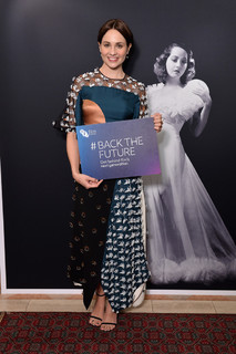 Tuppence Middleton feet photo thumbnail