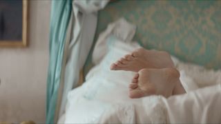 Tuppence Middleton feet photo 2