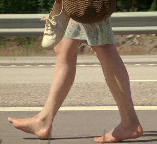 Tuva Novotny feet photo 5
