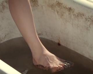 Tuva Novotny feet photo 4
