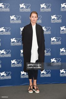Tuva Novotny feet photo 4