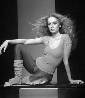 Twiggy feet photo 5