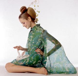 Twiggy feet photo 4