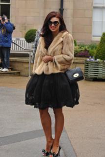 Twinnie Lee Moore feet photo 8