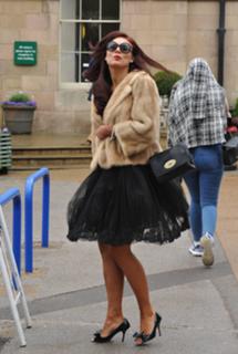 Twinnie Lee Moore feet photo 7