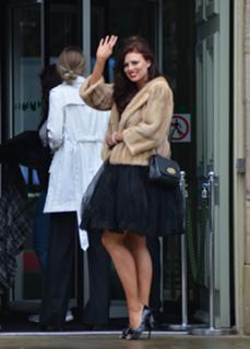 Twinnie Lee Moore feet photo 2