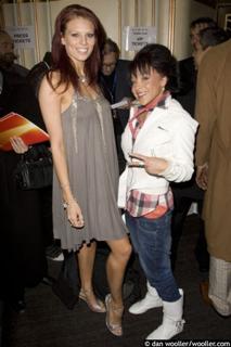 Twinnie Lee Moore feet photo 11