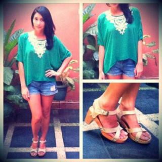 Tyas Mirasih feet photo 17
