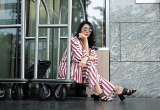 Tyas Mirasih feet photo 9