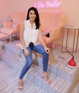 Tyas Mirasih feet photo 9