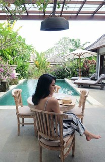 Tyas Mirasih feet photo 9