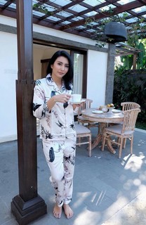 Tyas Mirasih feet photo 6