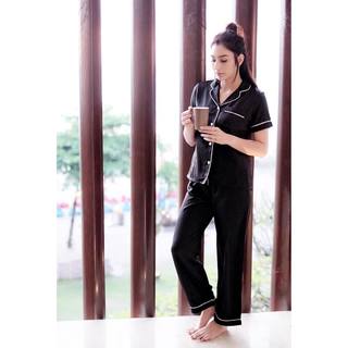 Tyas Mirasih feet photo 18