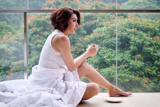 Tyas Mirasih feet photo 4