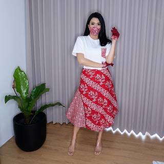 Tyas Mirasih feet photo 12