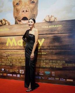 Tyas Mirasih feet photo 4