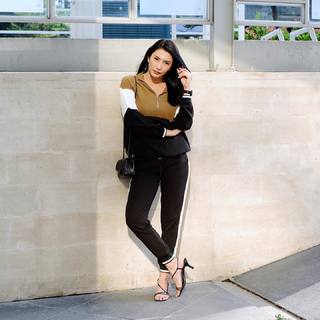 Tyas Mirasih feet photo 4