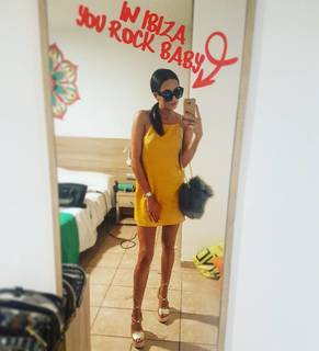 Tyla Carr feet photo 4