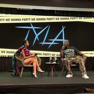 Tyla feet photo thumbnail