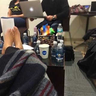 Tyra Banks feet photo thumbnail